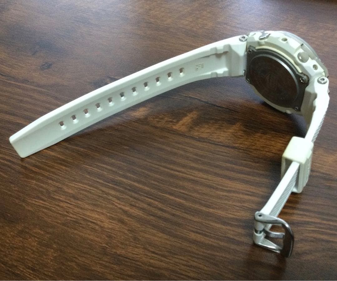 ソーラー腕時計 G-SHOCK