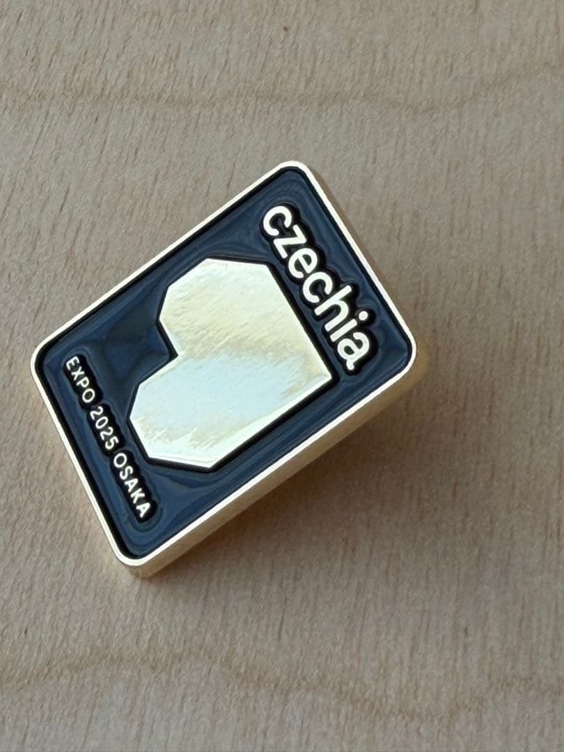 希少！　非売品　チェコ館　VIP専用ピンバッジ　万博
