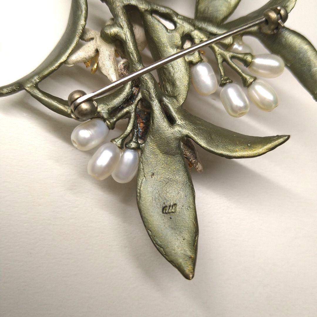 マイケルミショー　ブローチ