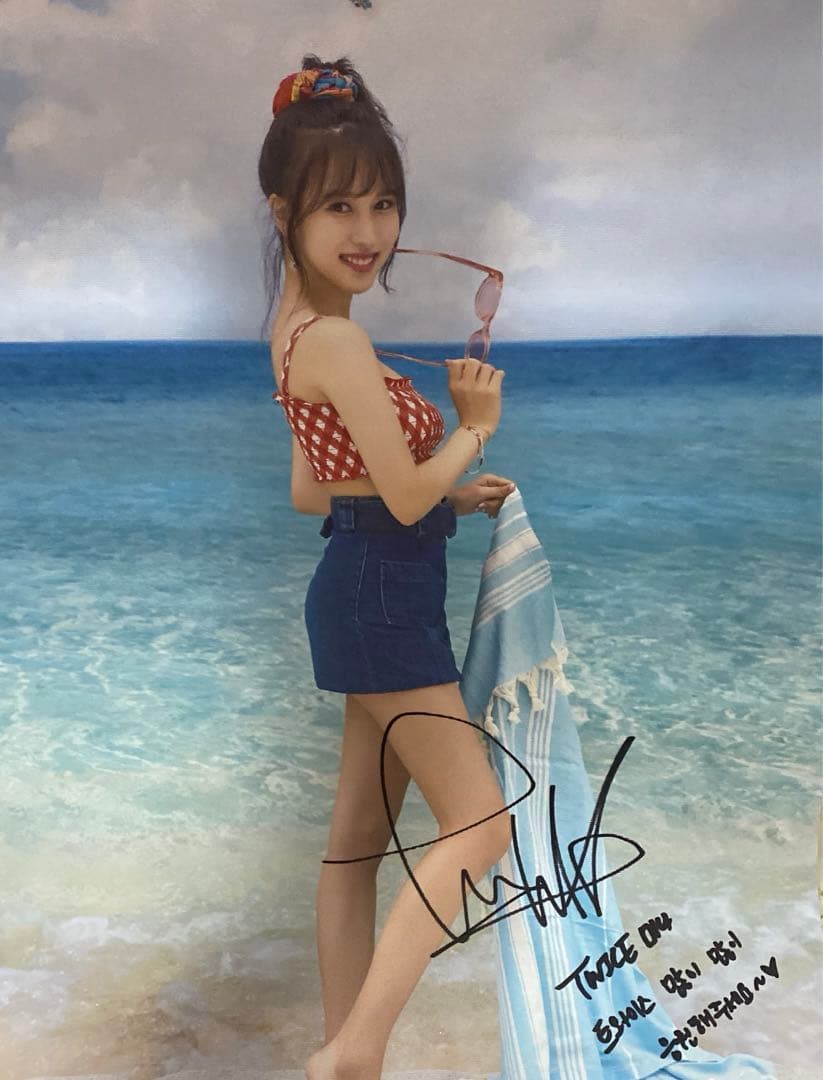 TWICE ミナ　サイン　直筆　タペストリー 激レア　直筆メッセージ付き