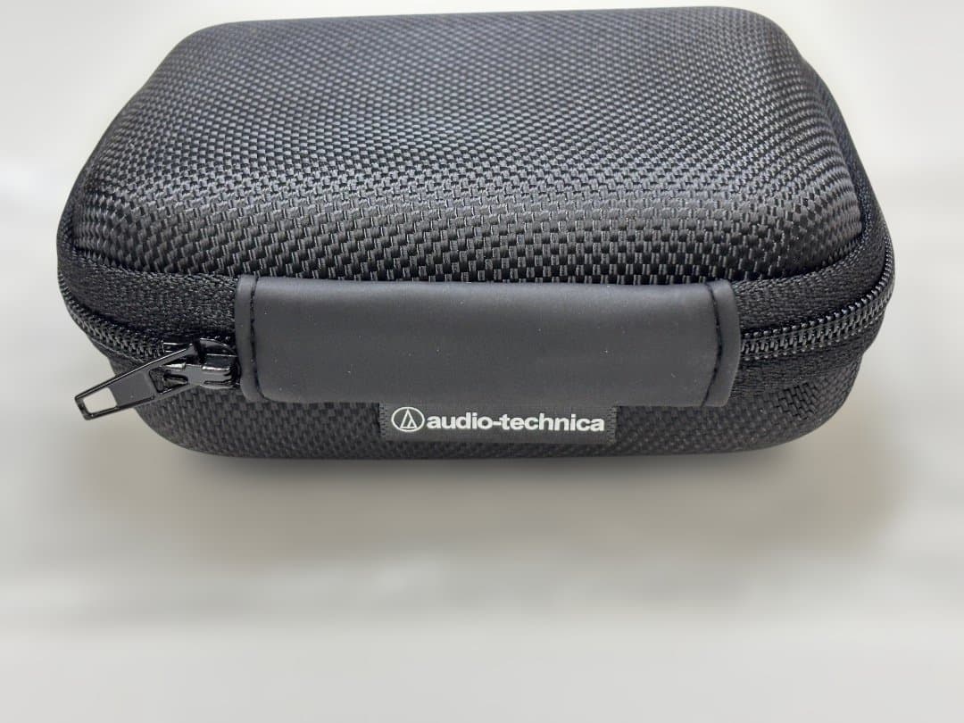 B,audio technica ATH-E40 リケーブル可能イヤホン