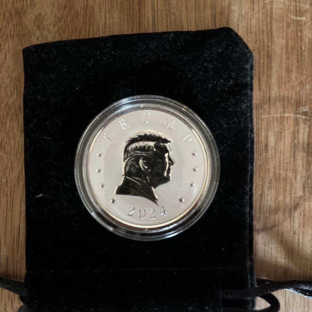トランプ 2024年 銀製記念硬貨