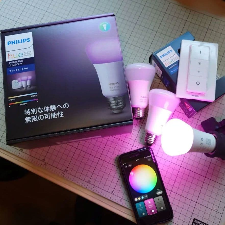 Philips Hueフルカラー　スターターセット A60とDimmerスイッチ