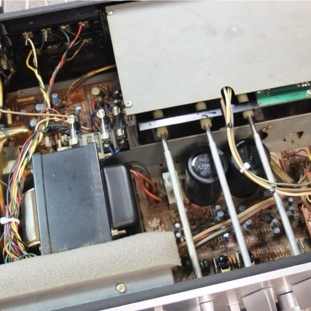 YAMAHA CA-R1　プリメインアンプ