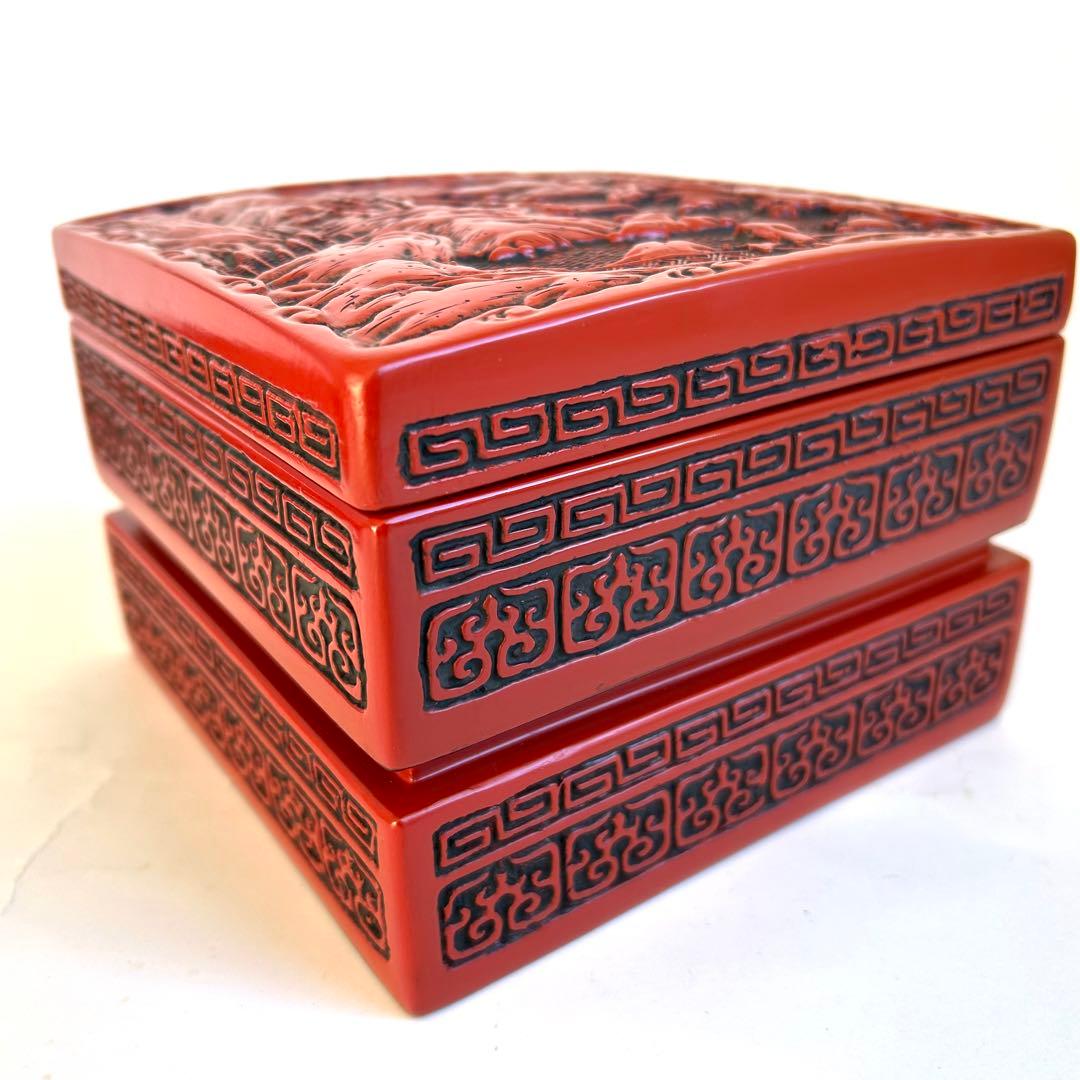【希少】美品　漆器 堆朱 木製　手彫り　彫刻漆器 仙台堆朱 蓋付き　重箱　2段