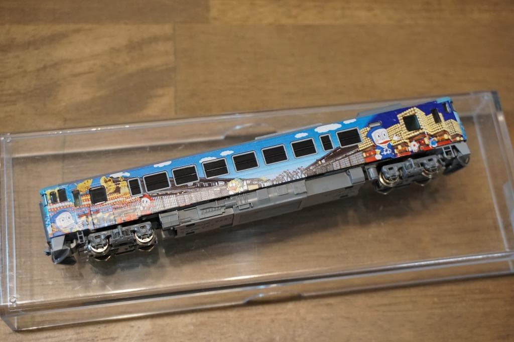 TOMIX キハ40　2137 氷見線・城端線　ハットリくんラッピング塗装　M車