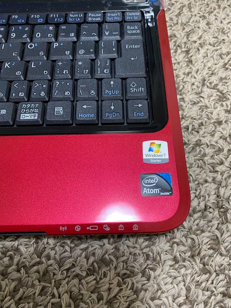 美品 LIFEBOOK MH30 /G 10.1インチ Windows7
