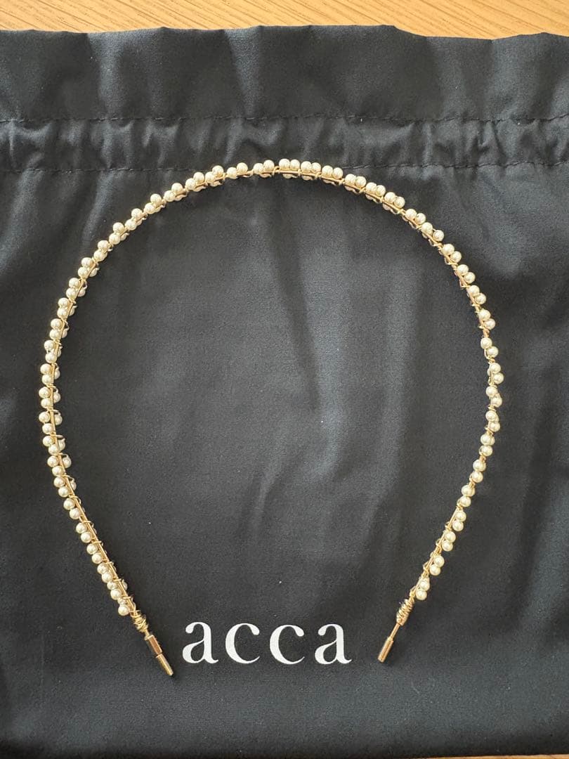 【Pooh chanさん専用】 美品【acca】カチューシャ／パール／ゴールド