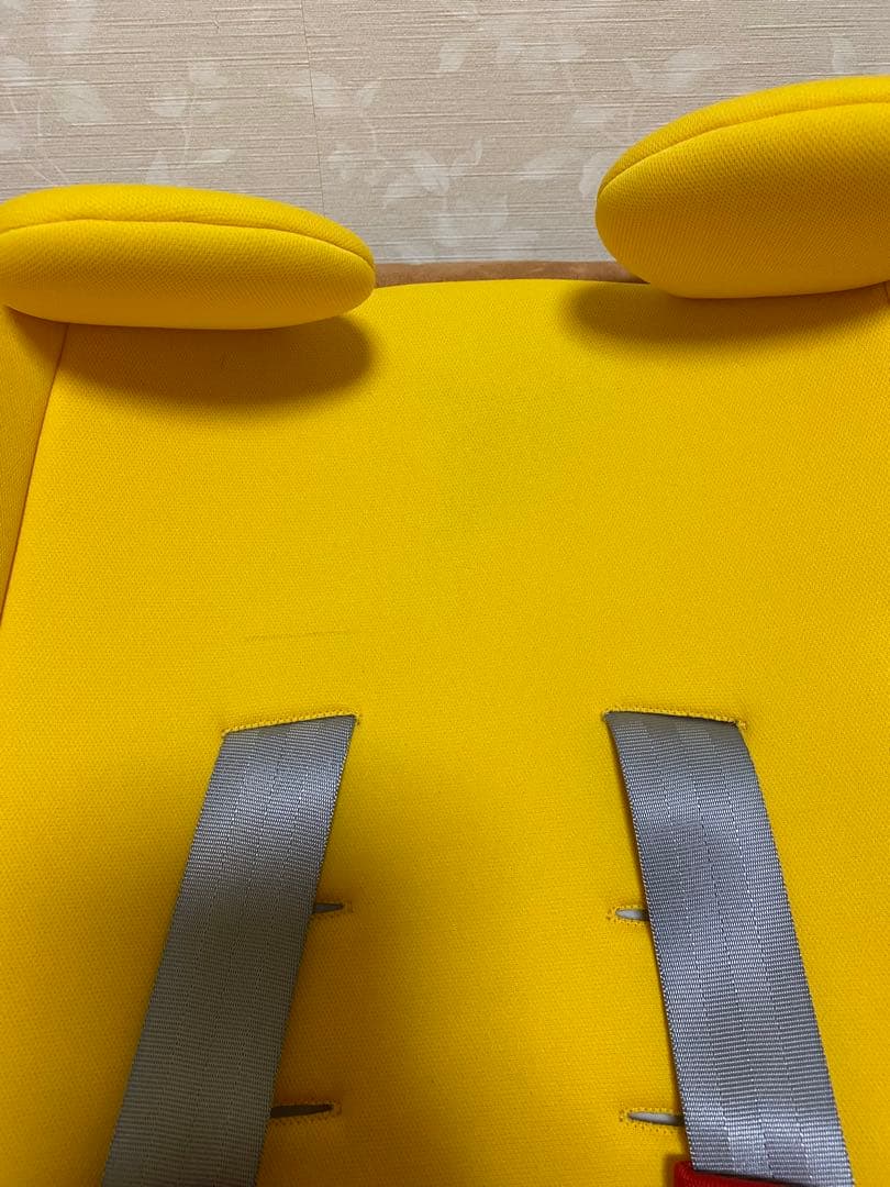 Winnie the Pooh 車用チャイルドシート