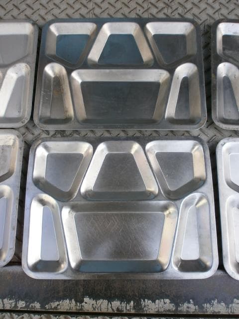 米軍　実物　放出品　ステンレス製　フード　トレー 　6枚セット