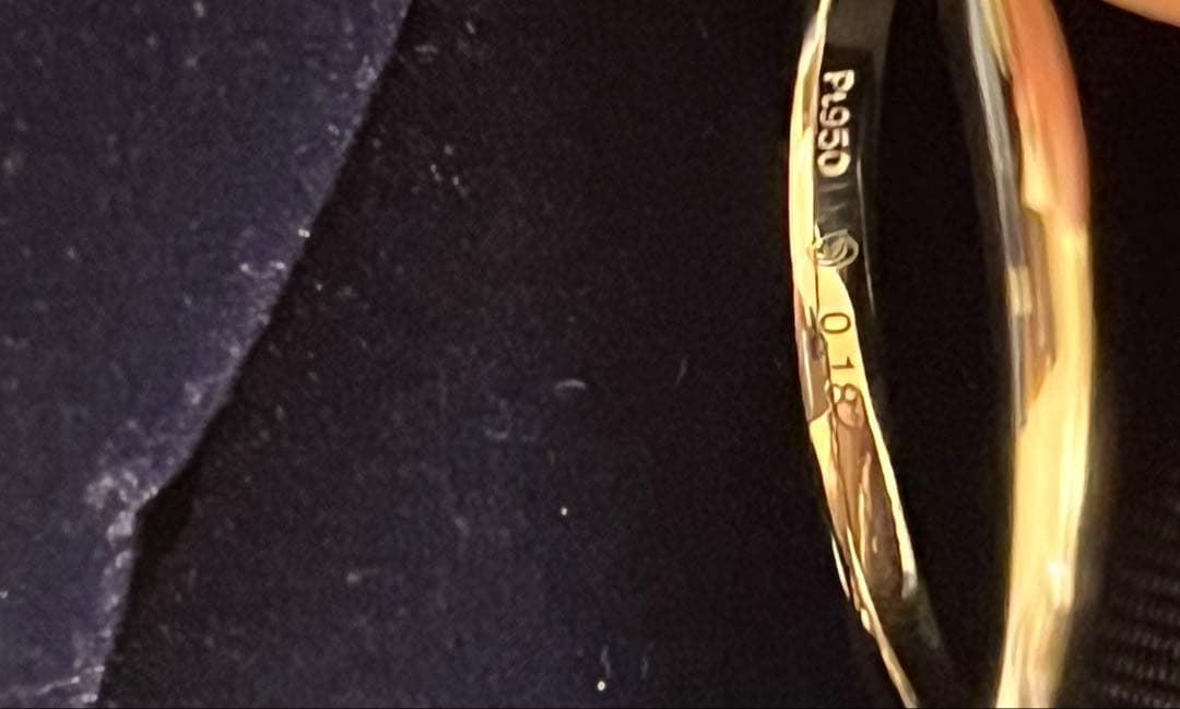 未使用　ダイヤモンドシライシ　pt950/3.7g ダイヤモンド0.182ct