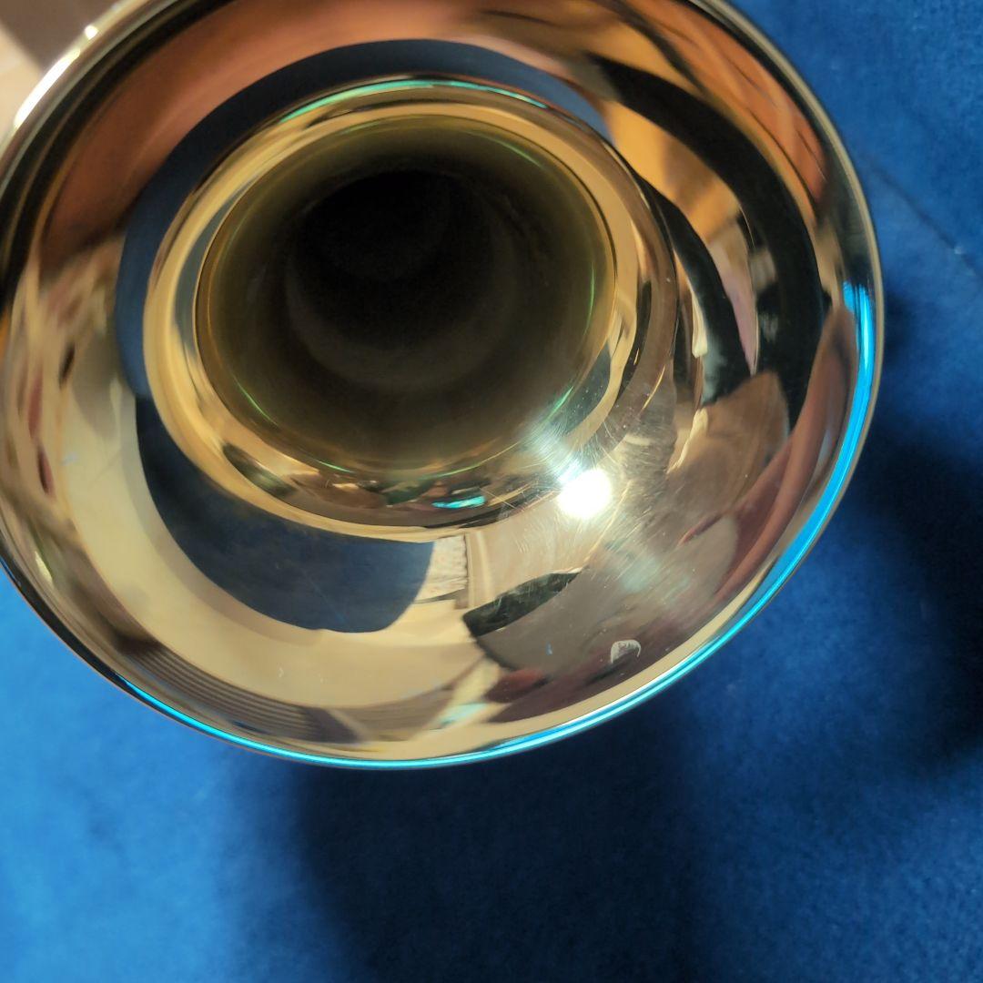 トランペットBb ヤマハYTR−8345(受注生産) 金メッキ仕上げ　Lボア