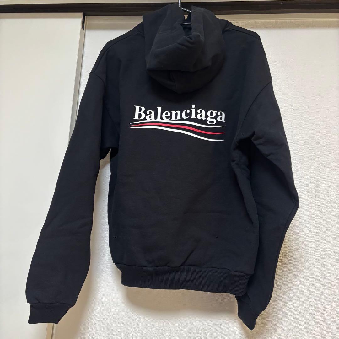 正規品　Balenciaga ブラック パーカー フード付き