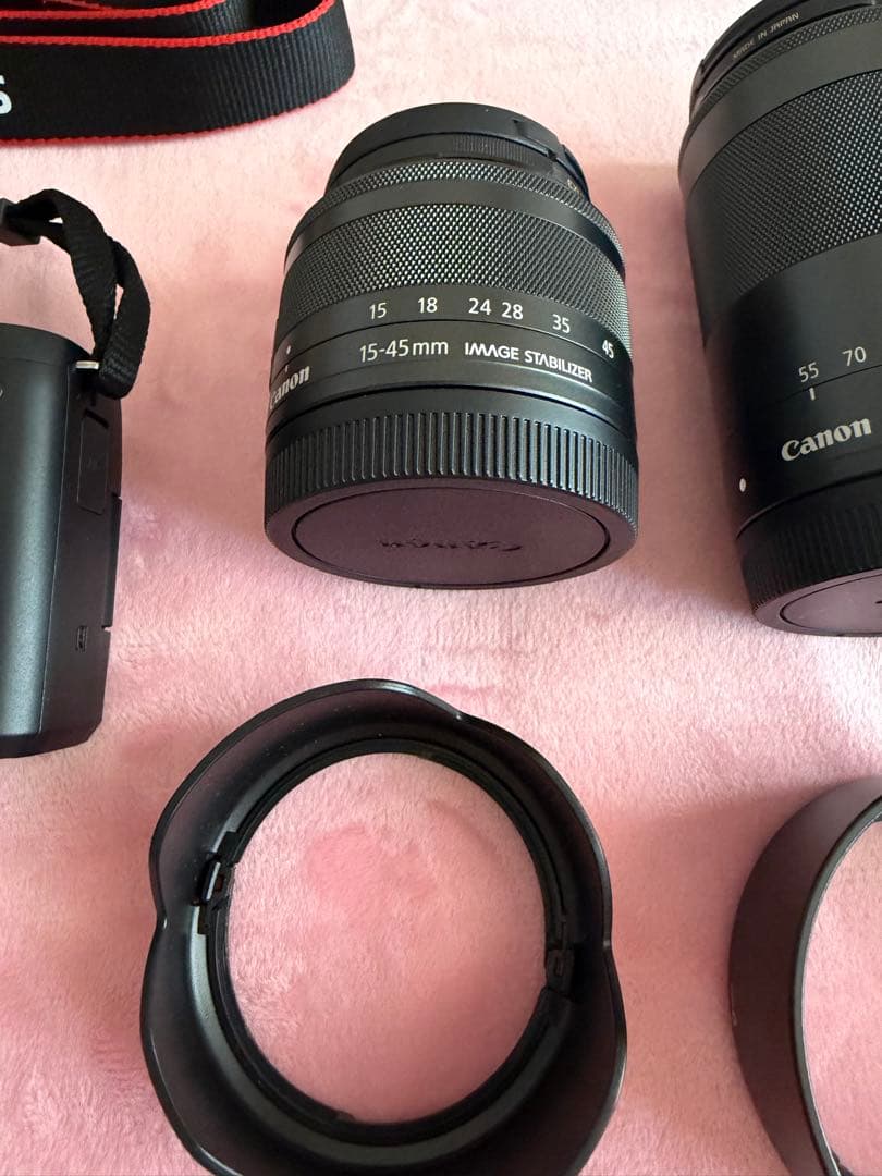 Canon EOS Kiss M ミラーレスカメラセット