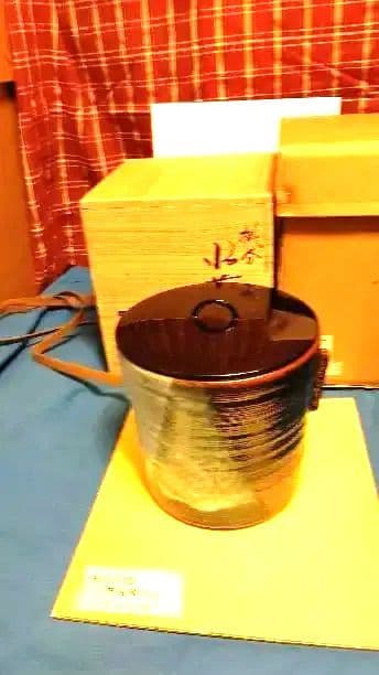 水指、掛分け耳付、味舌隆司作