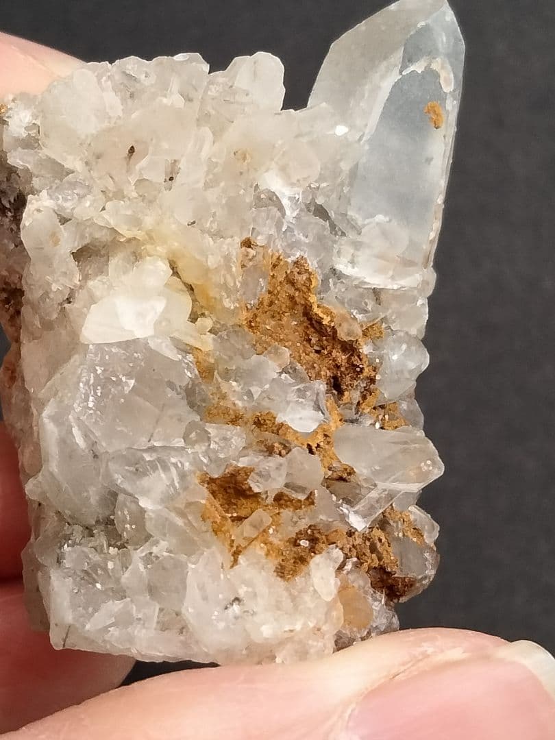 国産鉱物　山梨県　塩山竹森山　天然水晶　　トルマリン入り水晶　61天然水晶