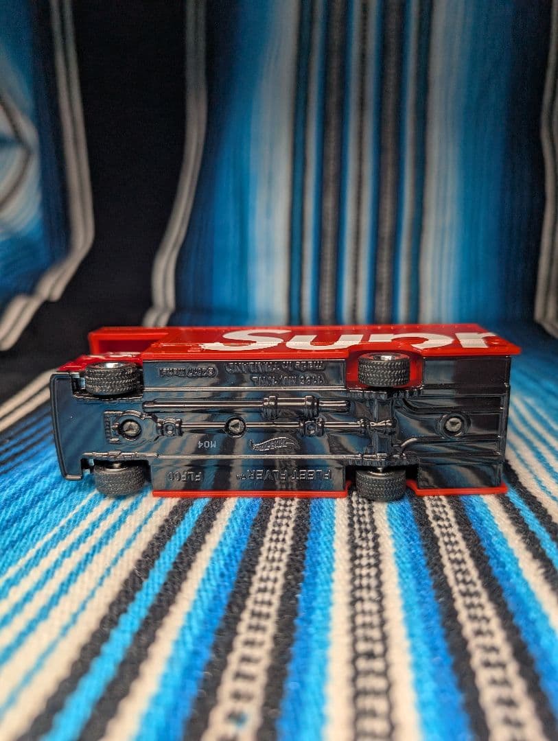 Supreme Hot Wheels Fleet Flyer ミニカー BMW