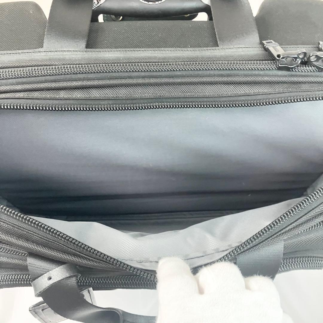 TUMI ビジネス キャリーバッグ ブリーフケース 26127DH 機内持ち込み
