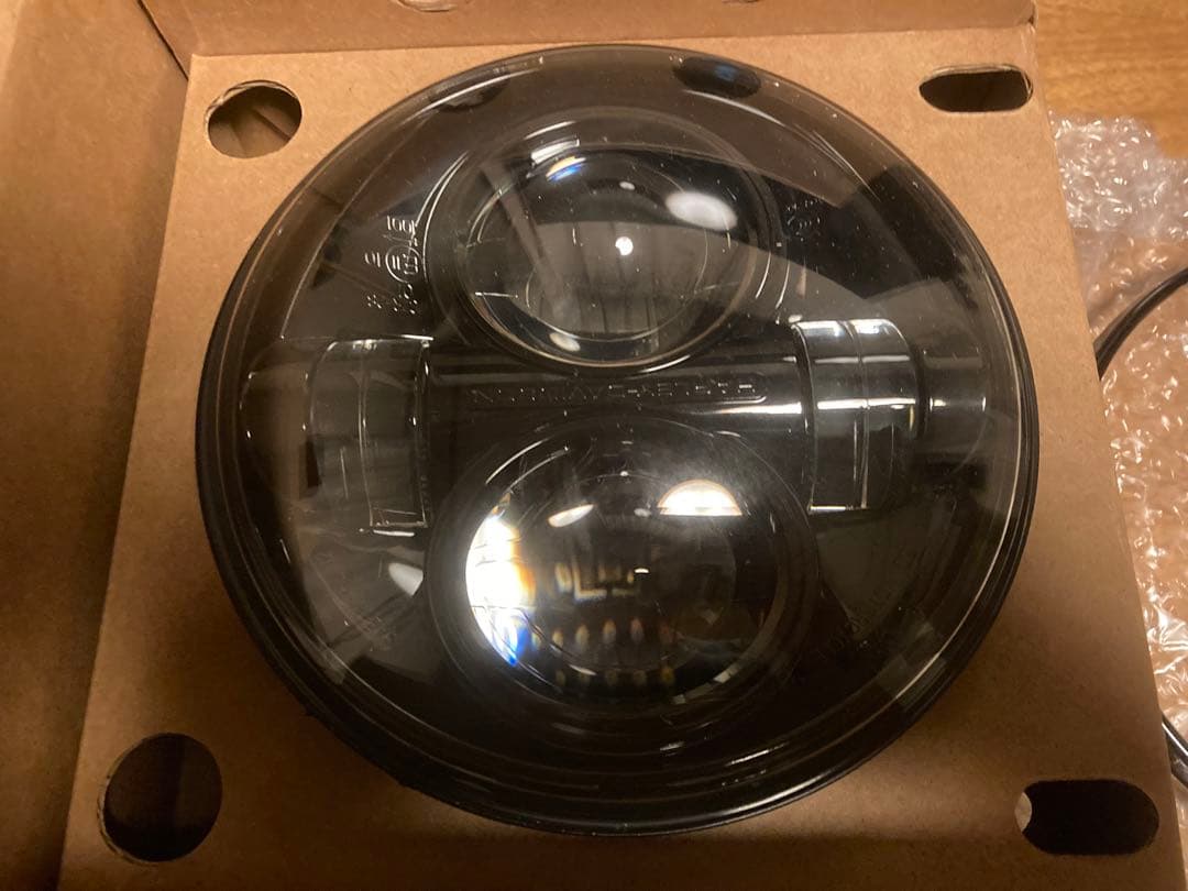 新品未使用純正 LEDヘッドランプ 7インチ ブラック