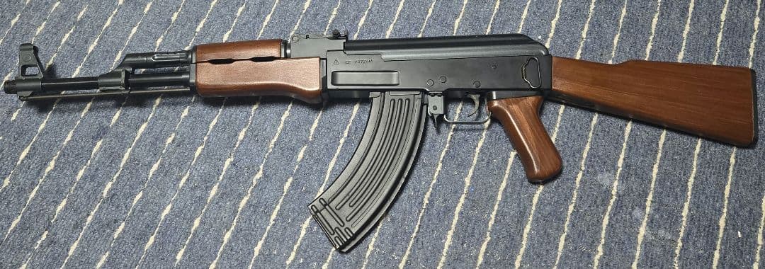 東京マルイ電動ガン　AK47