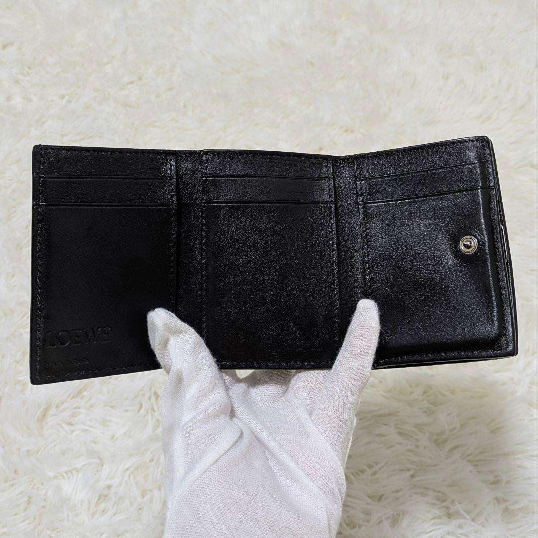 サー✨LOEWE ロエベ　アナグラム　トライフォールドウォレット　Ｗホック