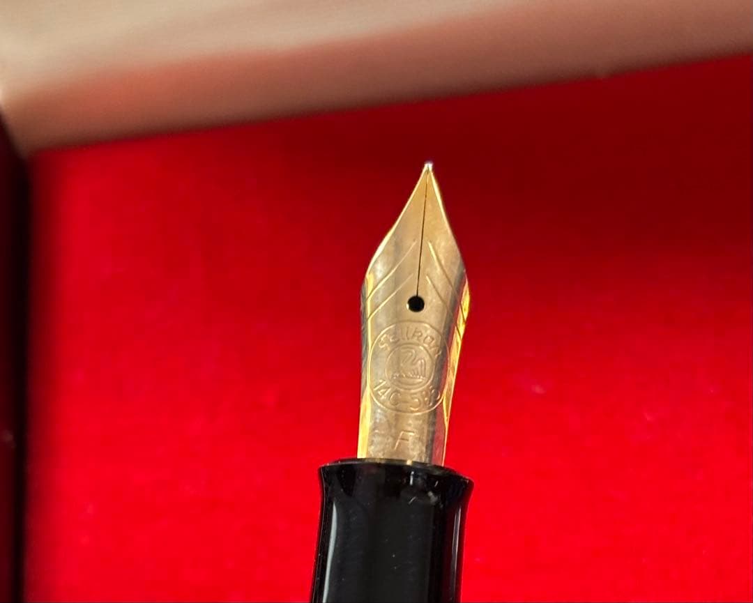 Pelikan 万年筆 14C F グリーン・ブラック