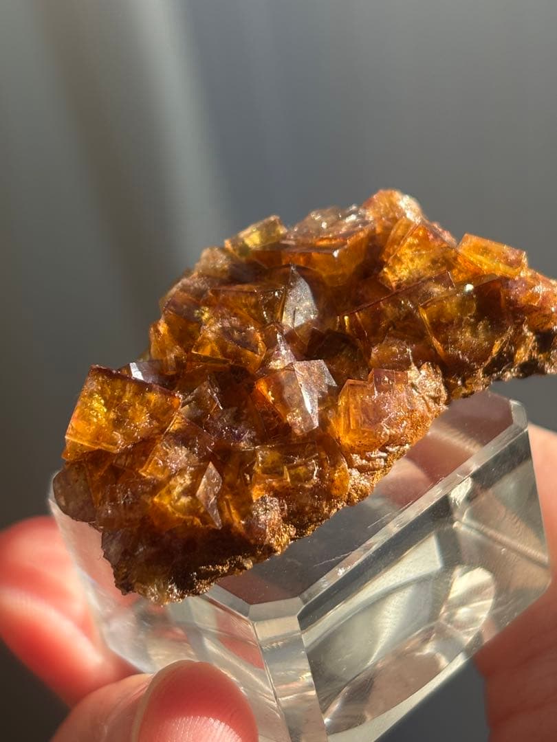 ドイツ産　フローライト　原石　鉱物標本　アンバー