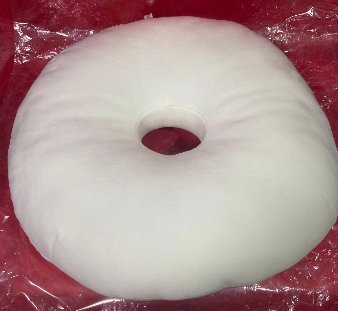 自分ツッコミくま もちもちドーナツ ぬいぐるみ XL