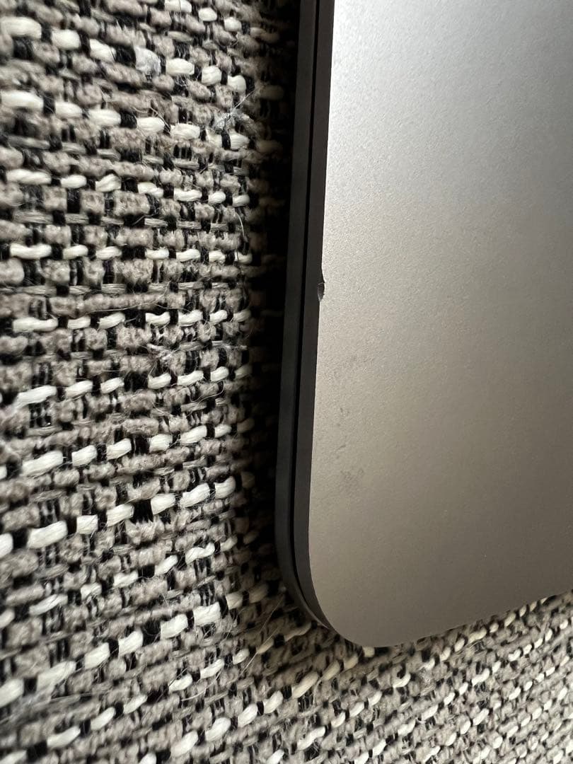 MacBook Air 2020 i3 8GB 256GB 充放電32回 美品