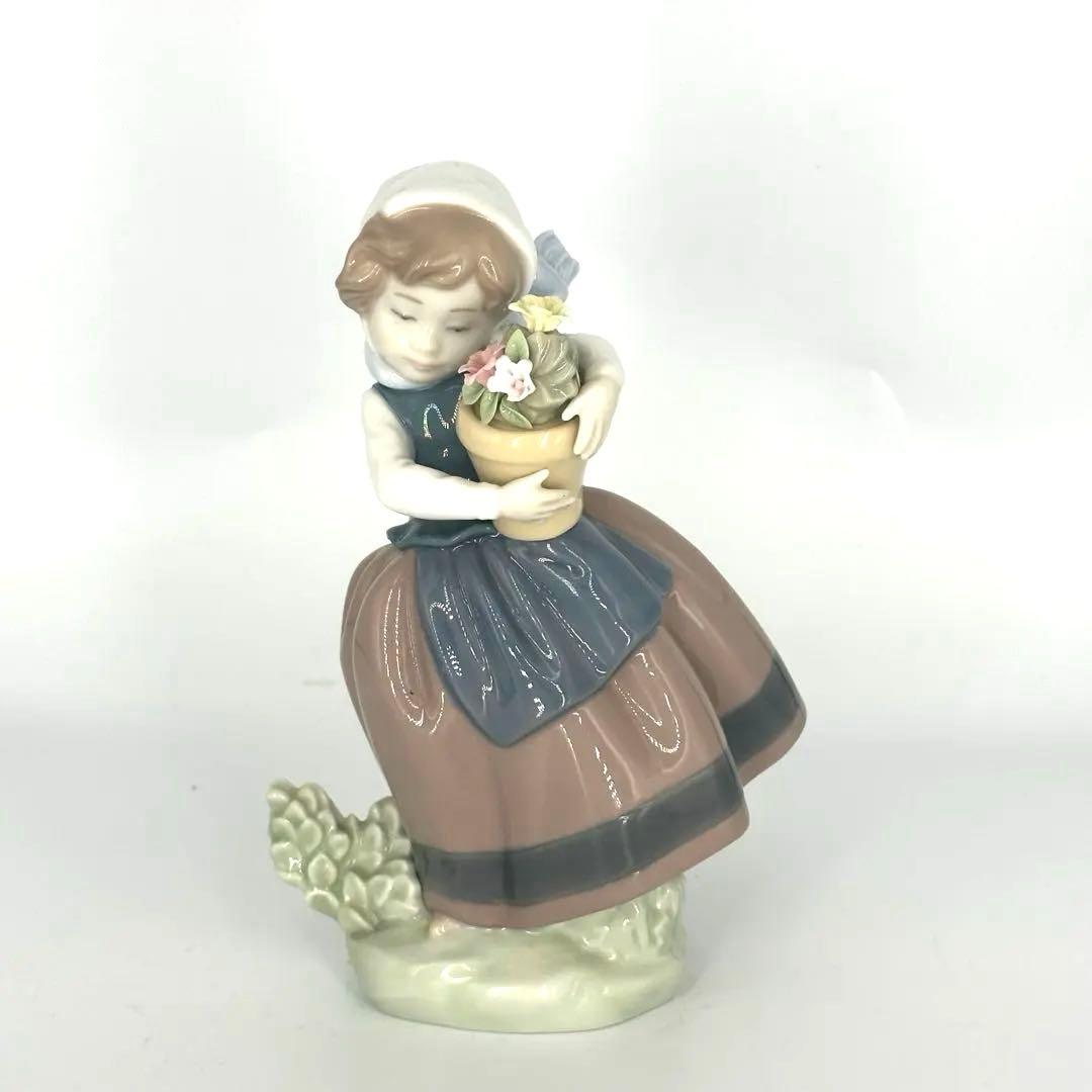 リヤドロ　春が来た