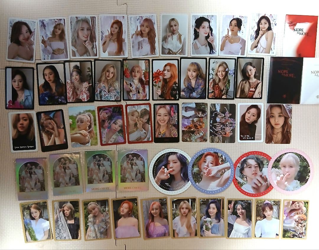 TWICEまとめ売りツアーバック他多数