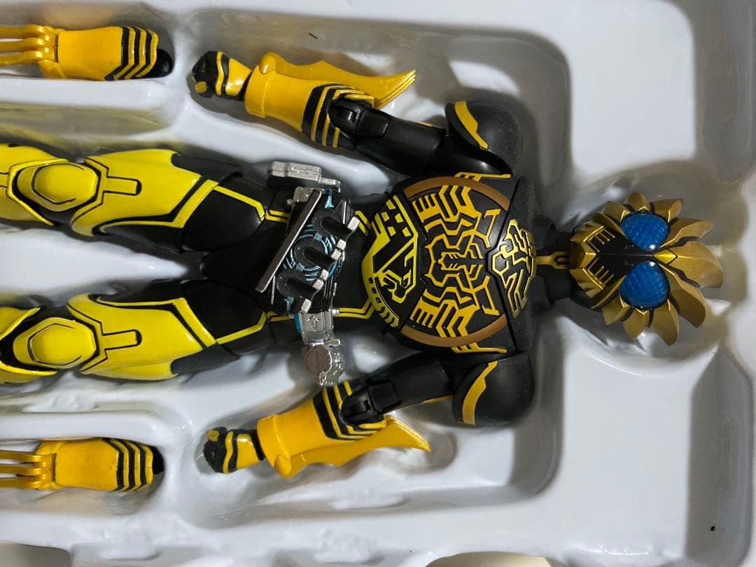 SHFiguarts 仮面ライダーオーズ ラトラーターコンボ　真骨彫　開封品