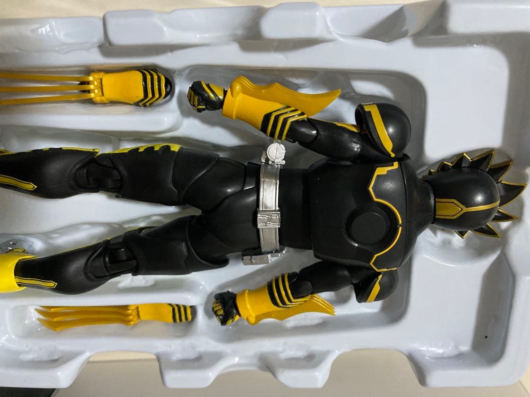 SHFiguarts 仮面ライダーオーズ ラトラーターコンボ　真骨彫　開封品