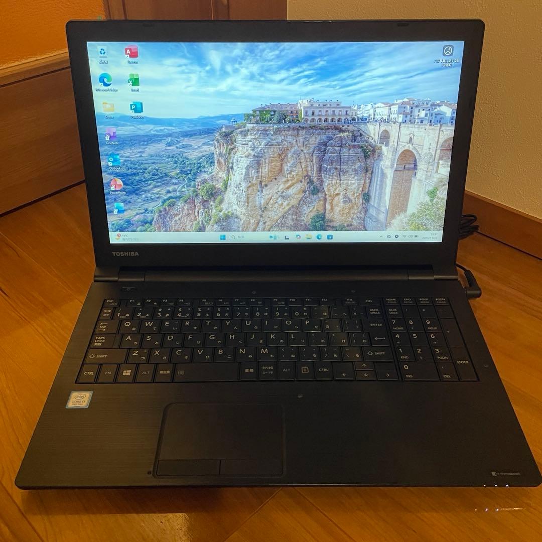 dynabook B65/M 8世代Corei3 SSD128GB 8GB