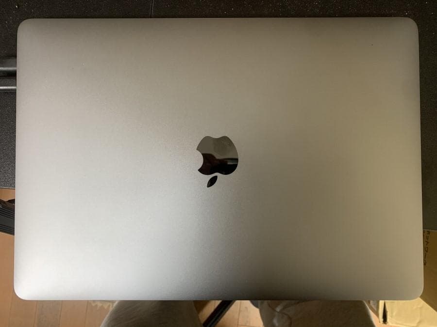 極美品 MacBook Pro A2289 2020 i5/8GB/256GB