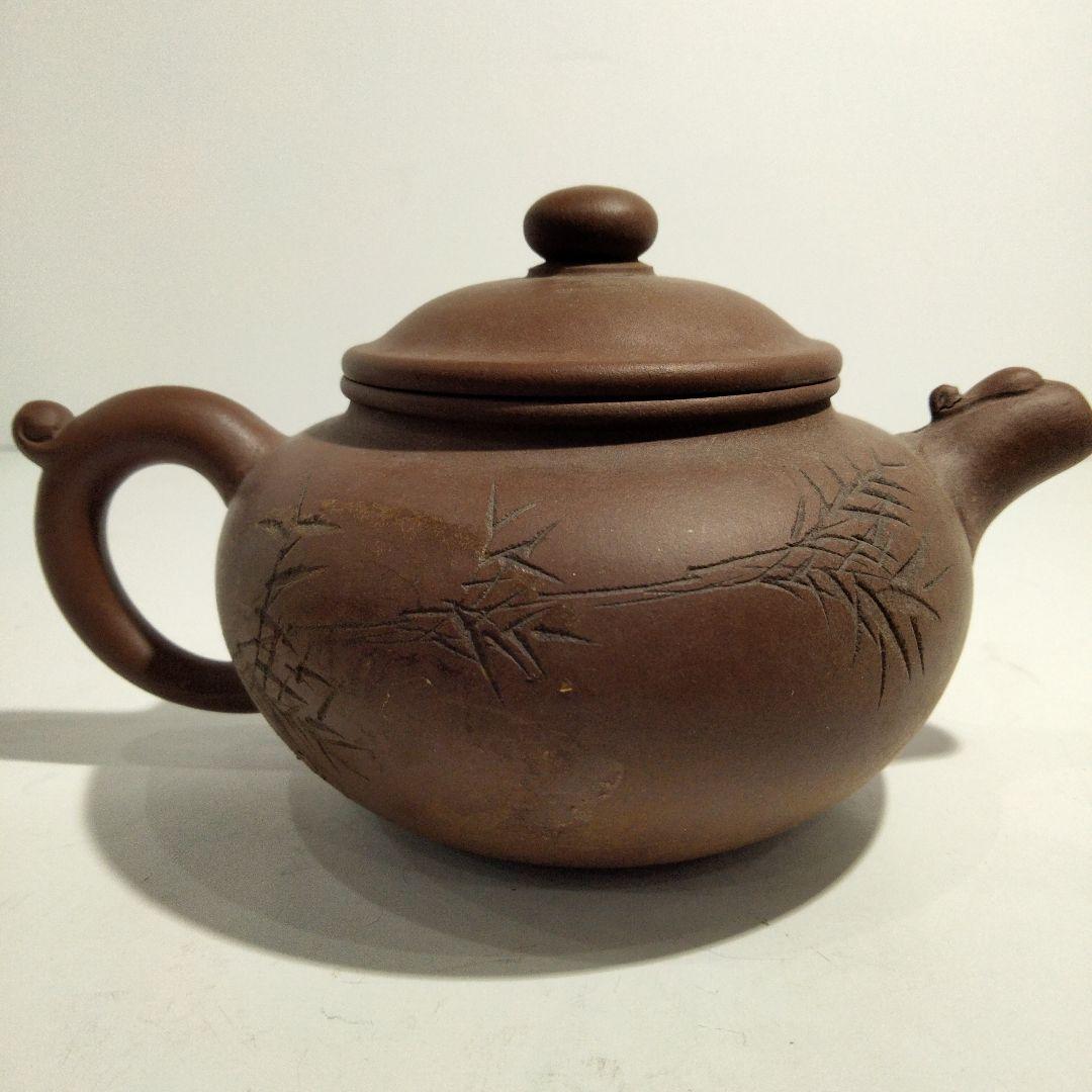 O85 中国古作　古い朱泥急須ふ　在銘刻印有　D