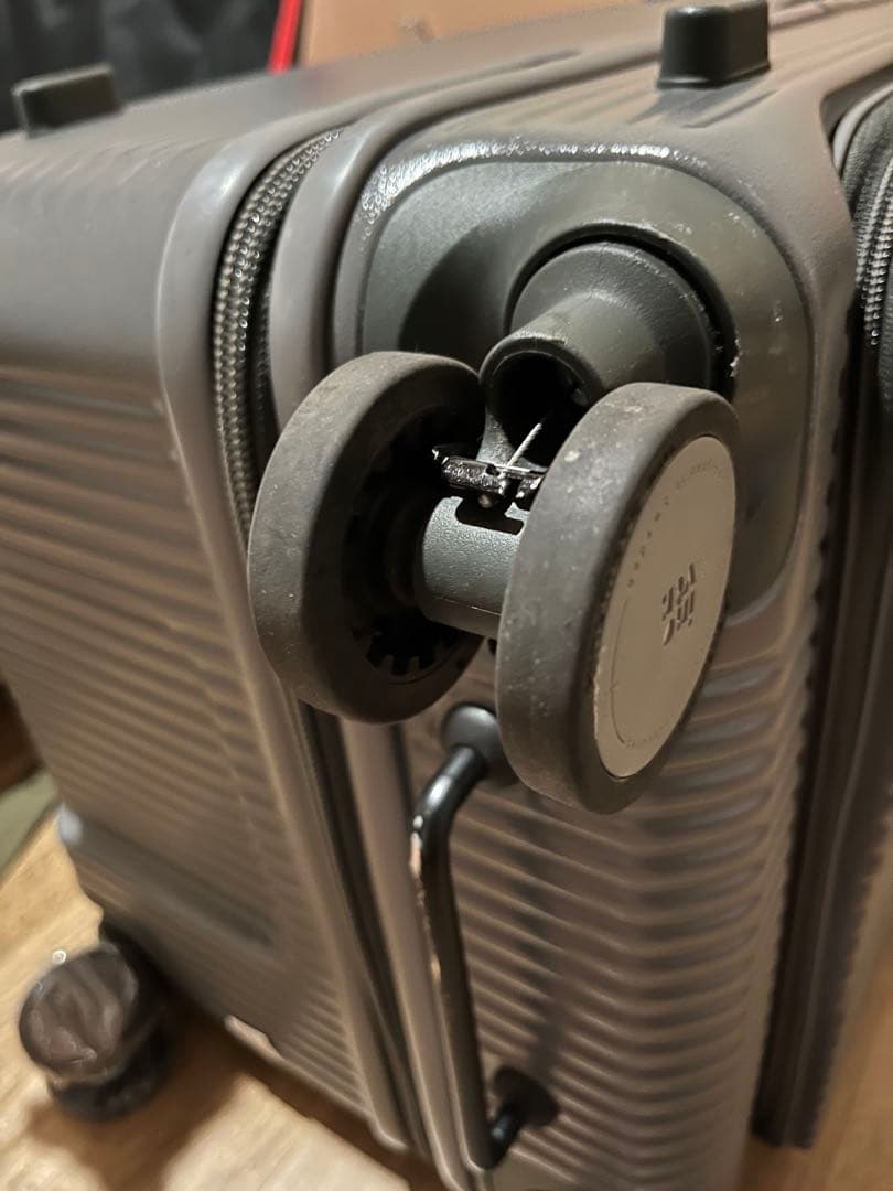 innovator スーツケース92L