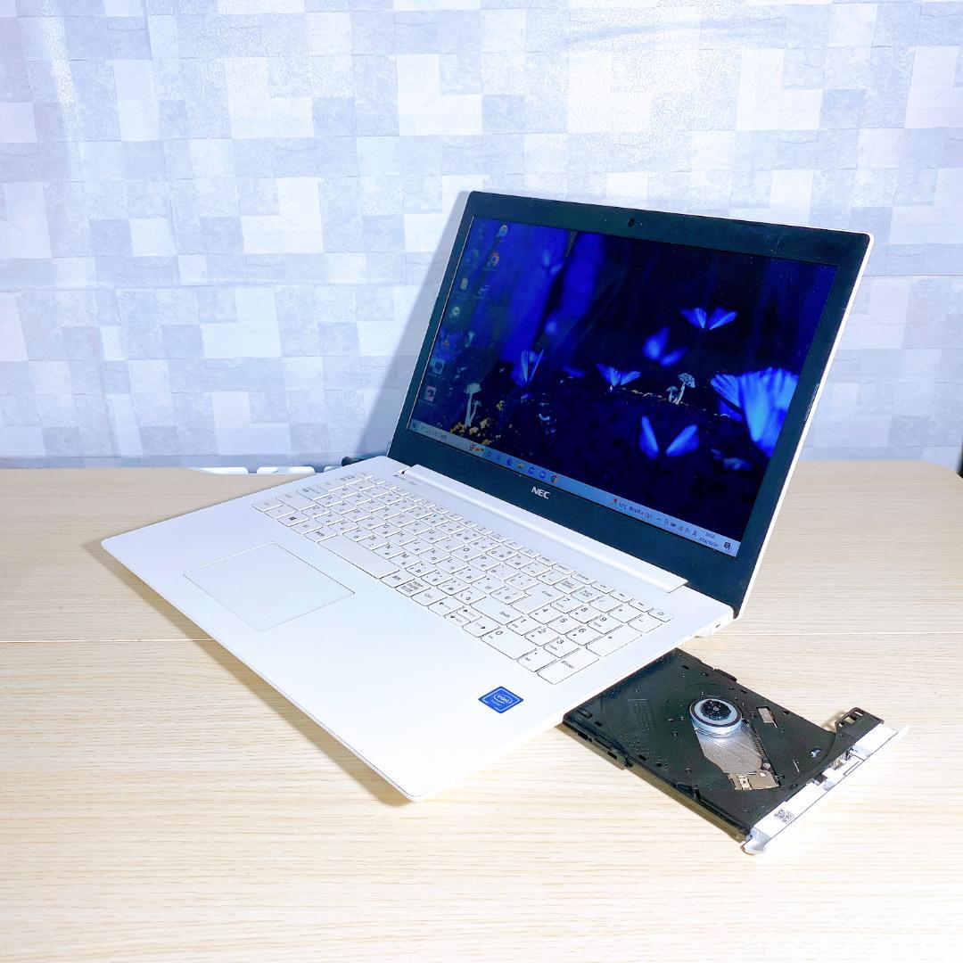 設定済み/大容量HDD1000GB/メモリ8GB/薄型ノートパソコン/カメラ付き