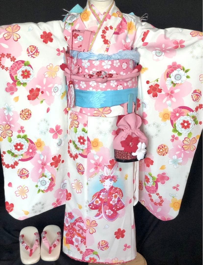 【式部浪漫】七五三　ブランド　7歳　刺繍　着物　作り帯　セット　日本製　女の子