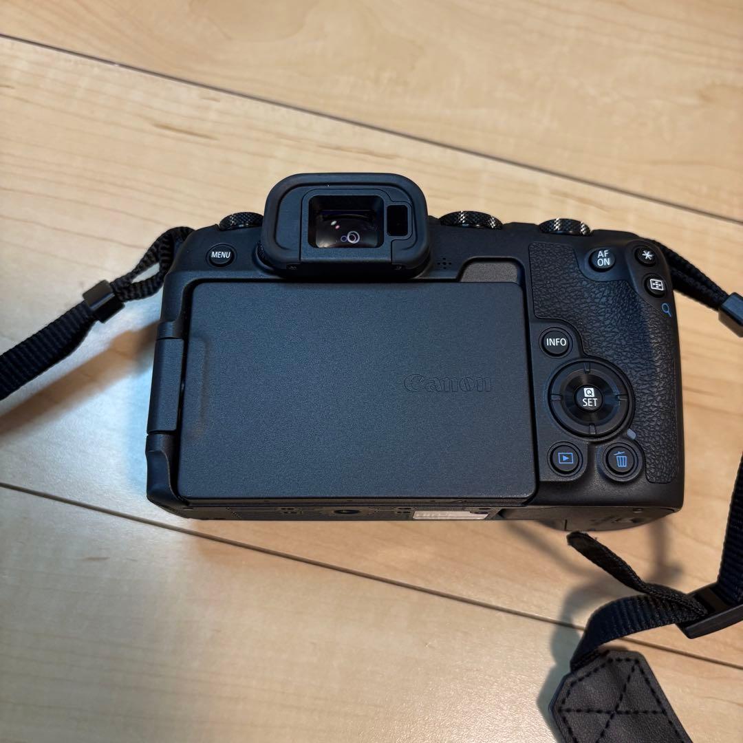 ⭐️美品おまけ付⭐️Canon EOS RP ミラーレスカメラ