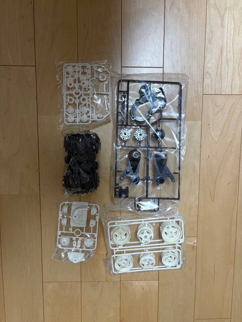 タミヤ1/10ラジコンキット　マイティフロッグ（2005)