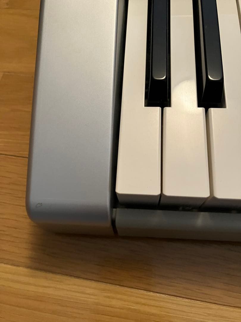 CASIO CTK-810 キーボード 電子ピアノ　61標準鍵盤