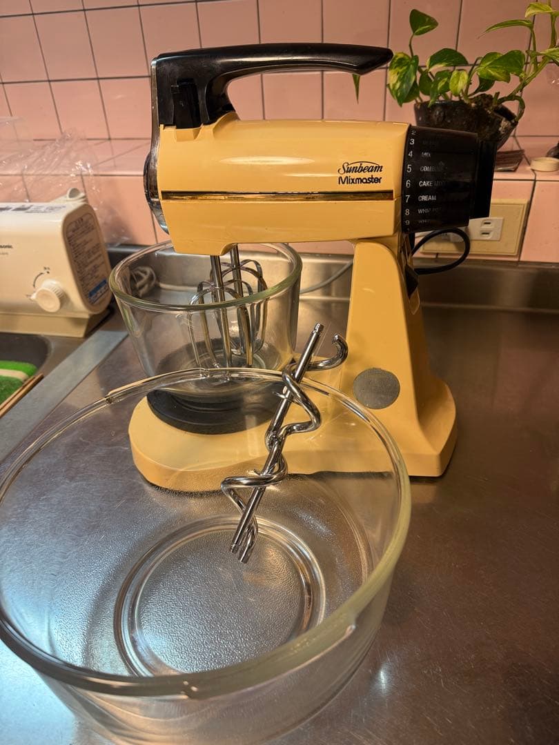 レトロ アメリカン　スタンドミキサー　ガラスボウル2個付き