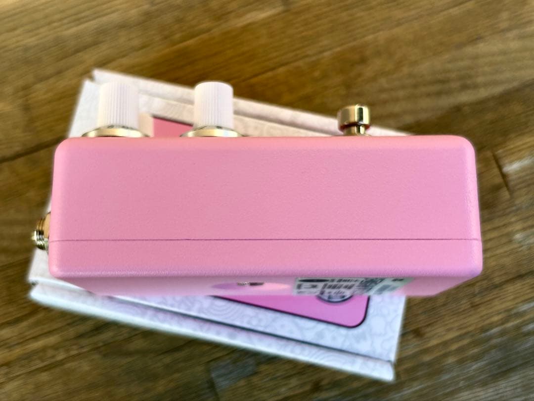 ギター Fender Hello Kitty Fuzz