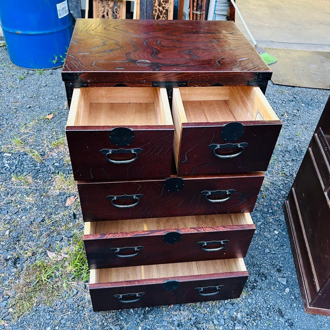 伝統的な木製箪笥 6段 ダークブラウン