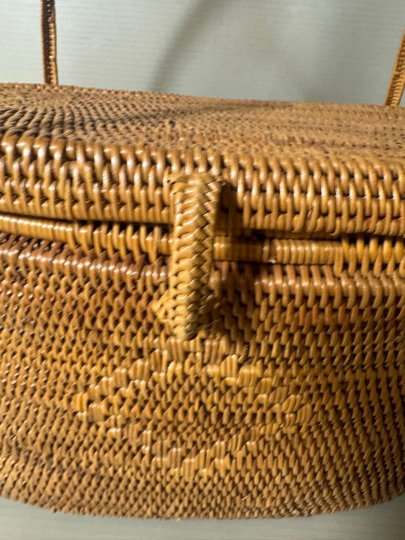 2364  アタバッグ　カゴバッグ　かごバッグ　バリ島　楕円形　未使用