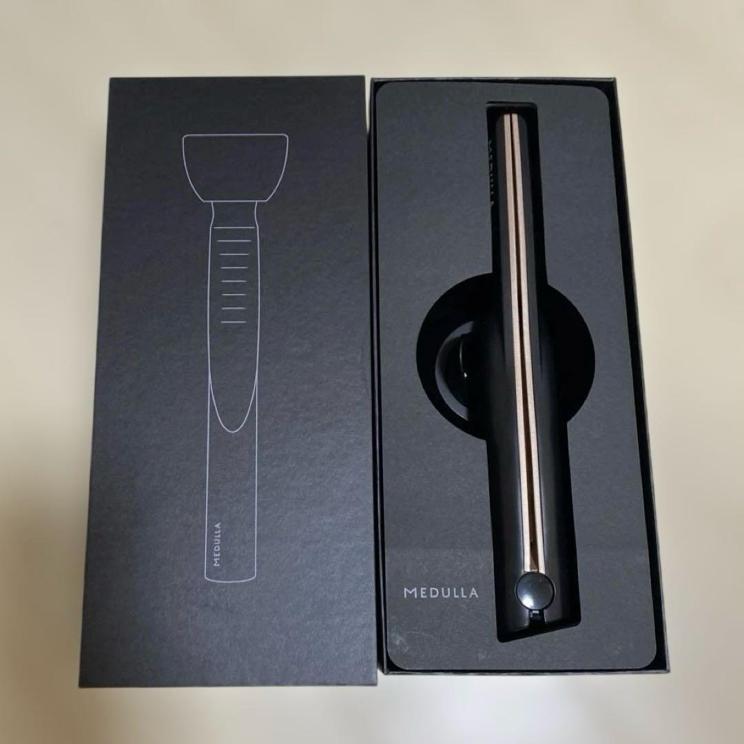 髪質改善ストレートアイロン　MEDULLAブラック