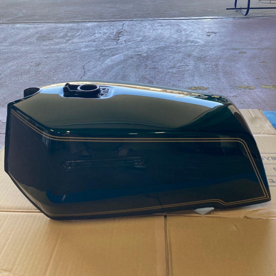 キャワサキ　Z1r2型タンク