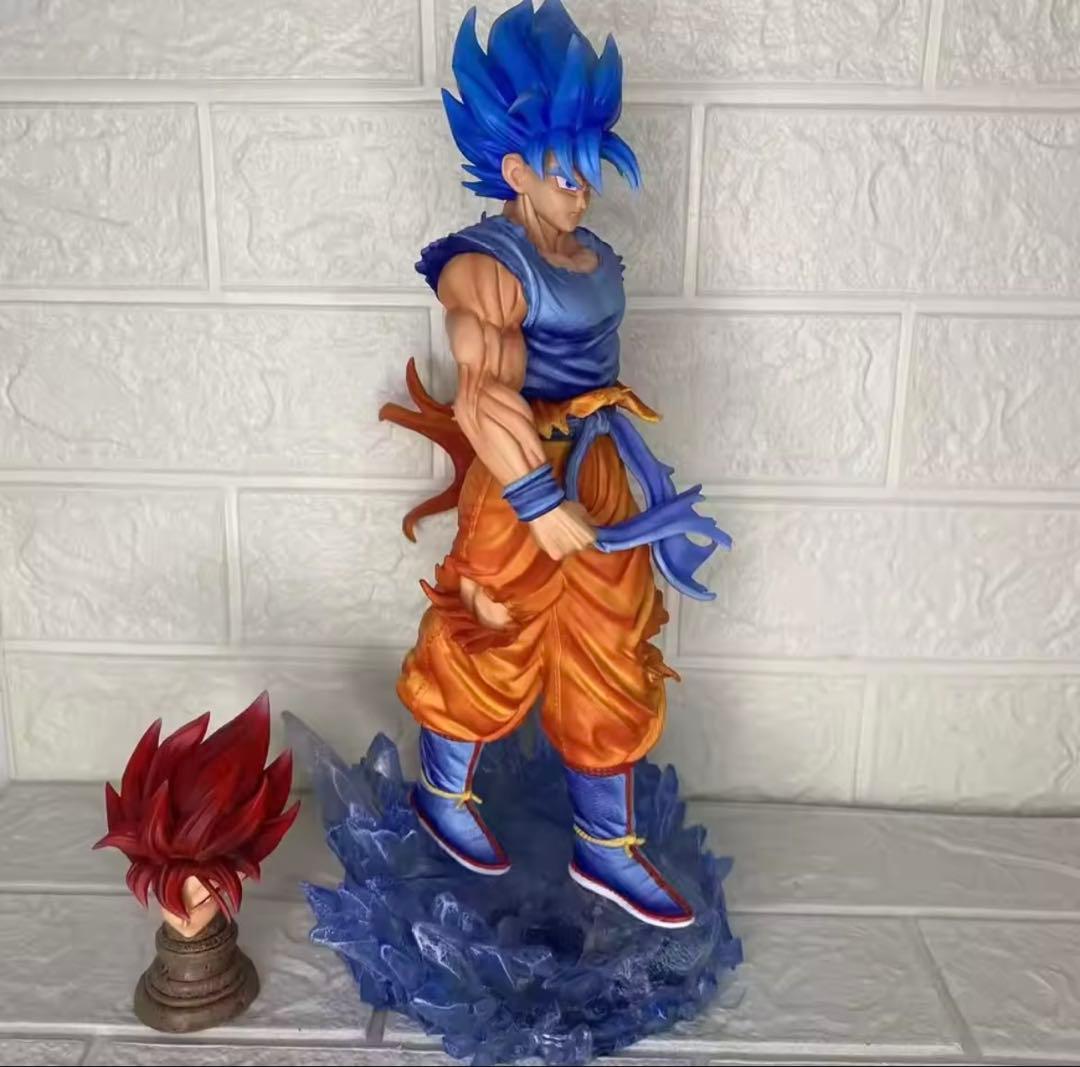 ドラゴンボール　JT製　孫悟空　顔変えパーツ＆光る台座付き　新品未使用品。