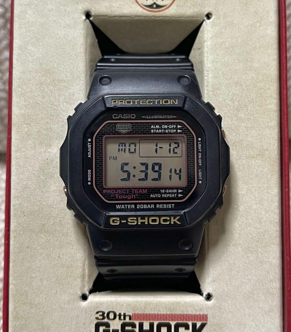 G-SHOCK DW-5030C 30周年記念モデル